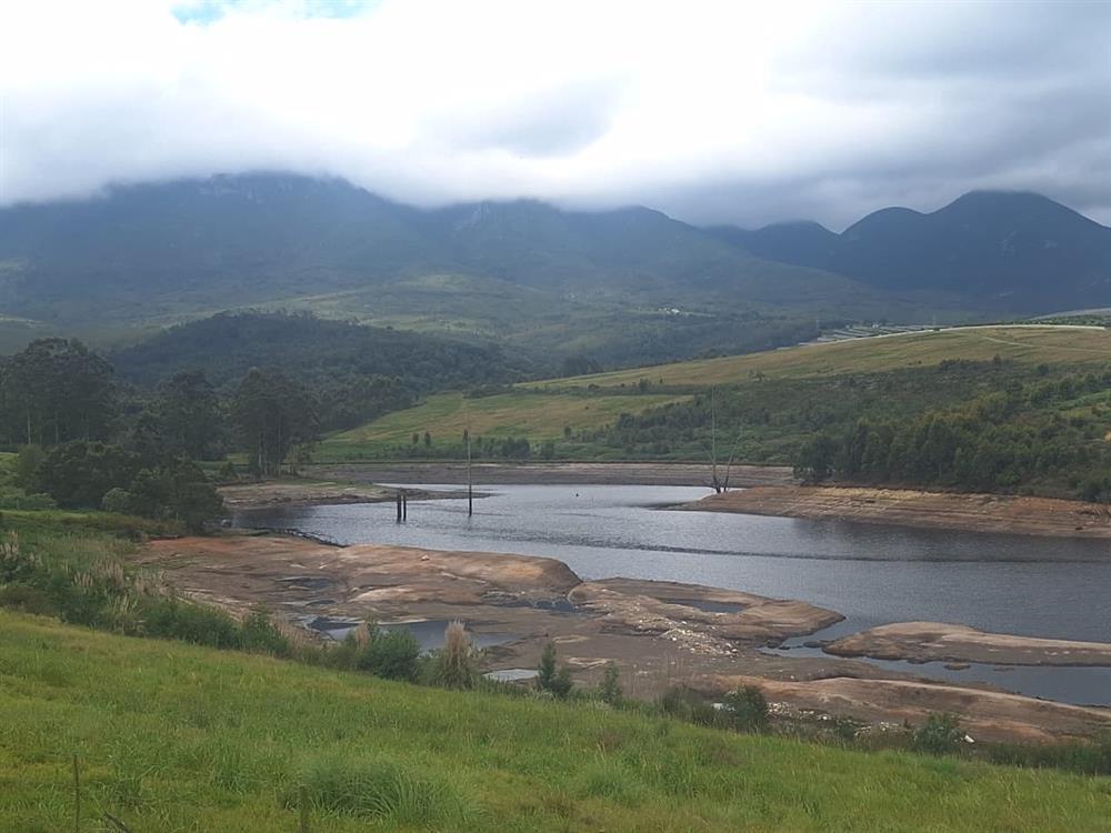 Droogte knyp George se boere